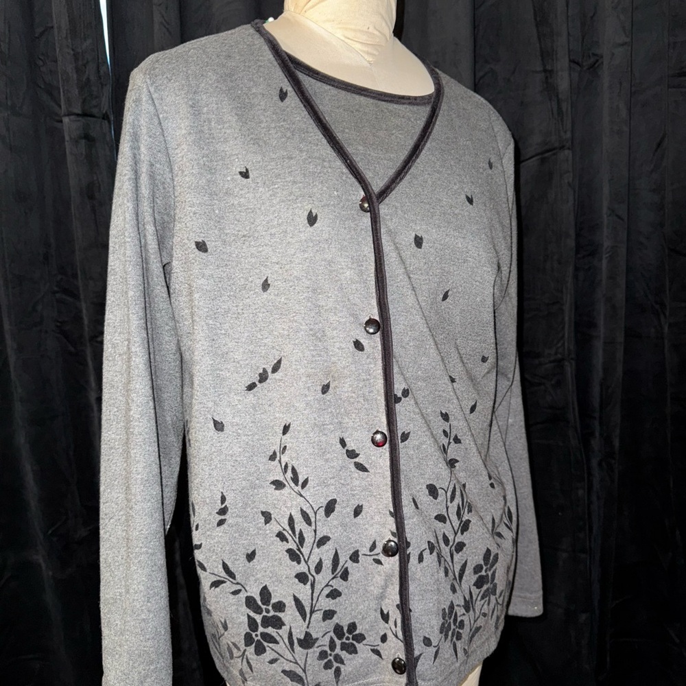 Jennifer Moore Gray Floral Cardigan